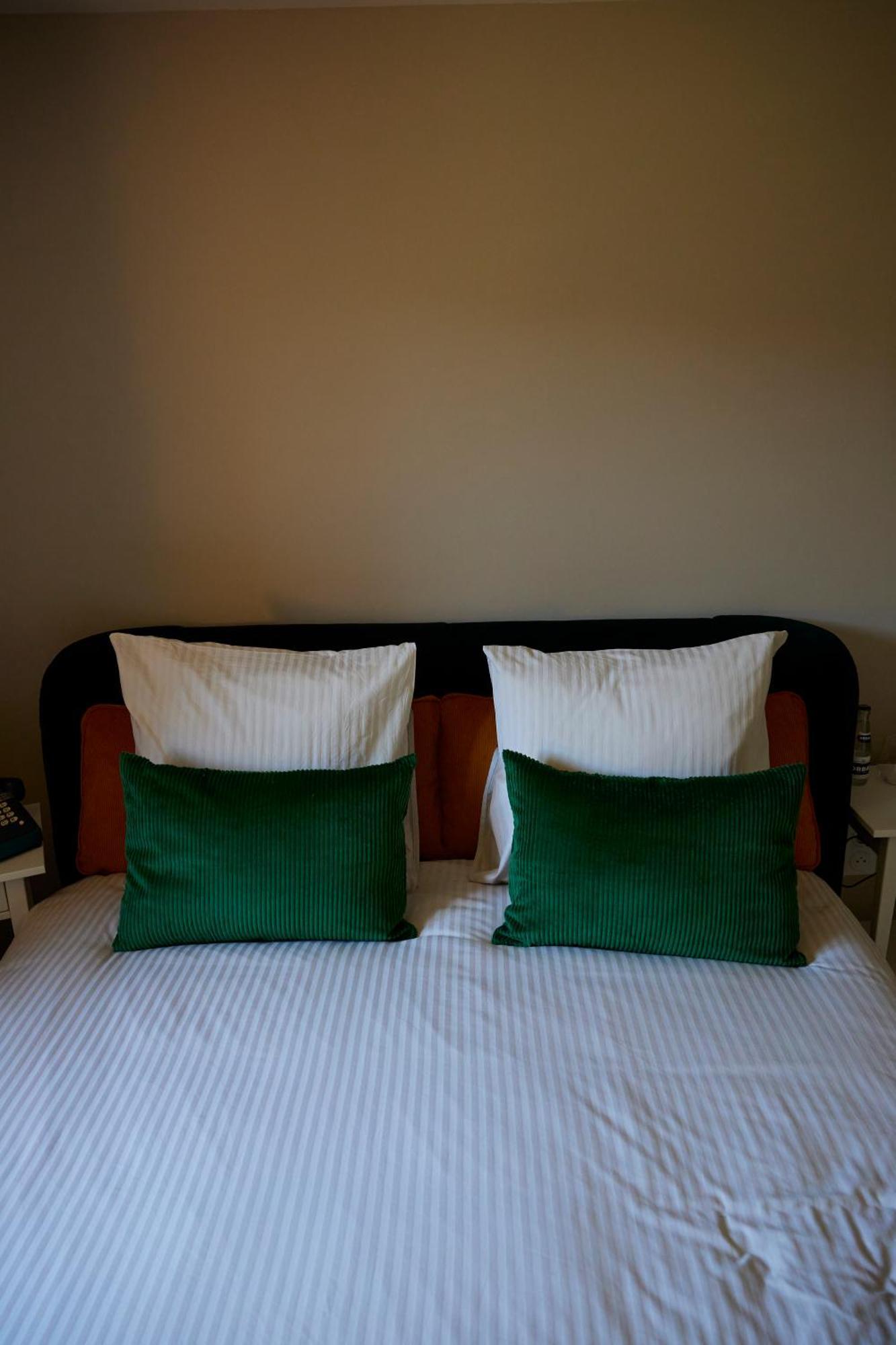 Le Sommelier Bed & Breakfast Bailleul  Ngoại thất bức ảnh